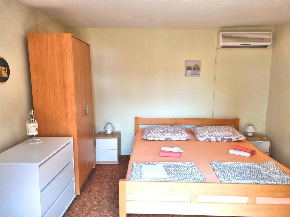 Holiday home House Lopica *